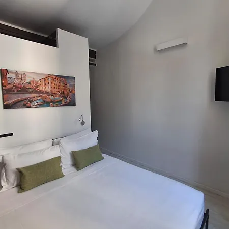 Guest house Navona 4*