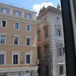 Navona 2*