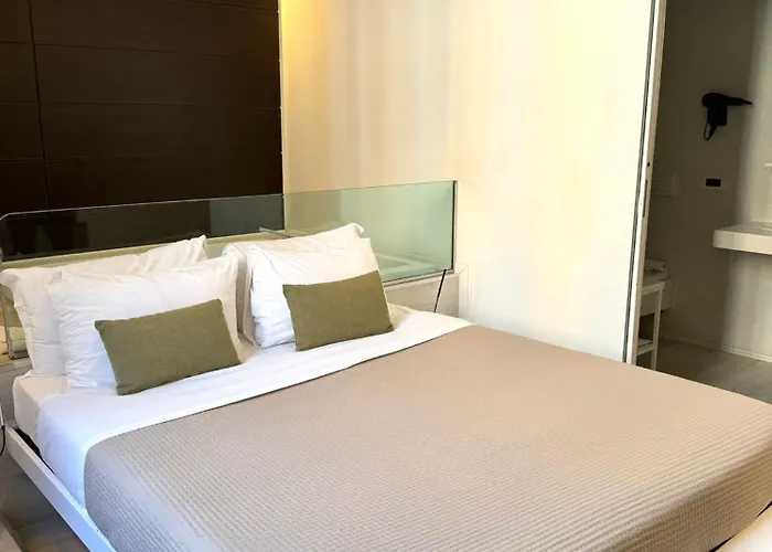 Hotel Navona 2*