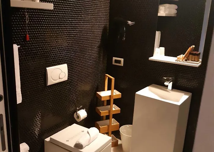 Navona Hotel 2*