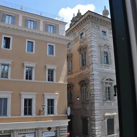Navona 4*