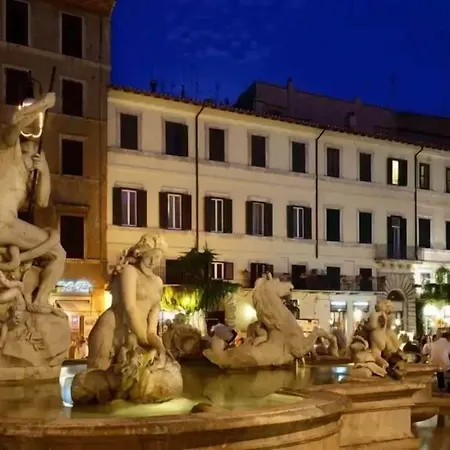 Navona